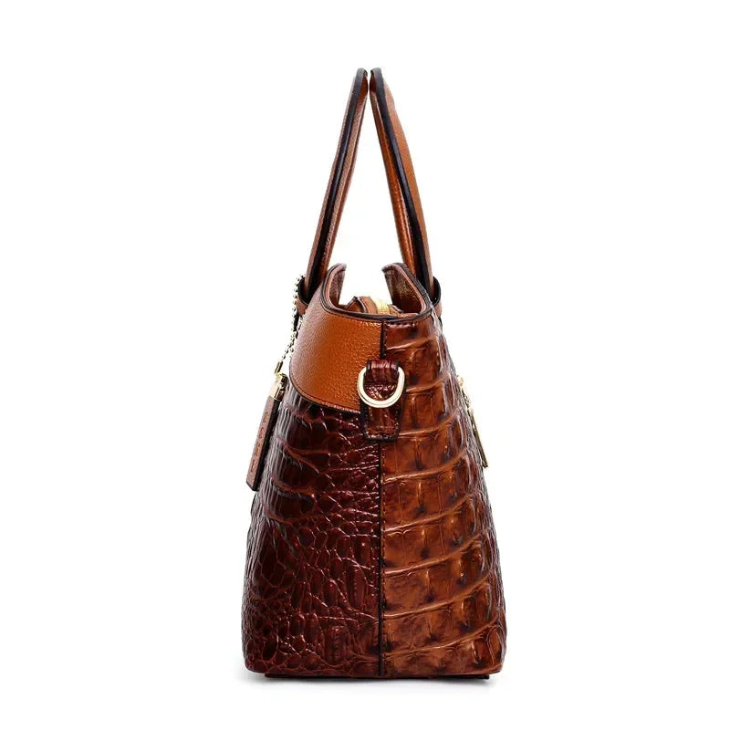 Embossed Vintage Leather Bag – Timeless Vintage Elegance