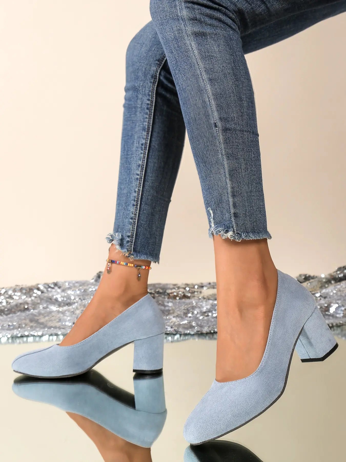 Women's Rubber Heels – Closed Toe