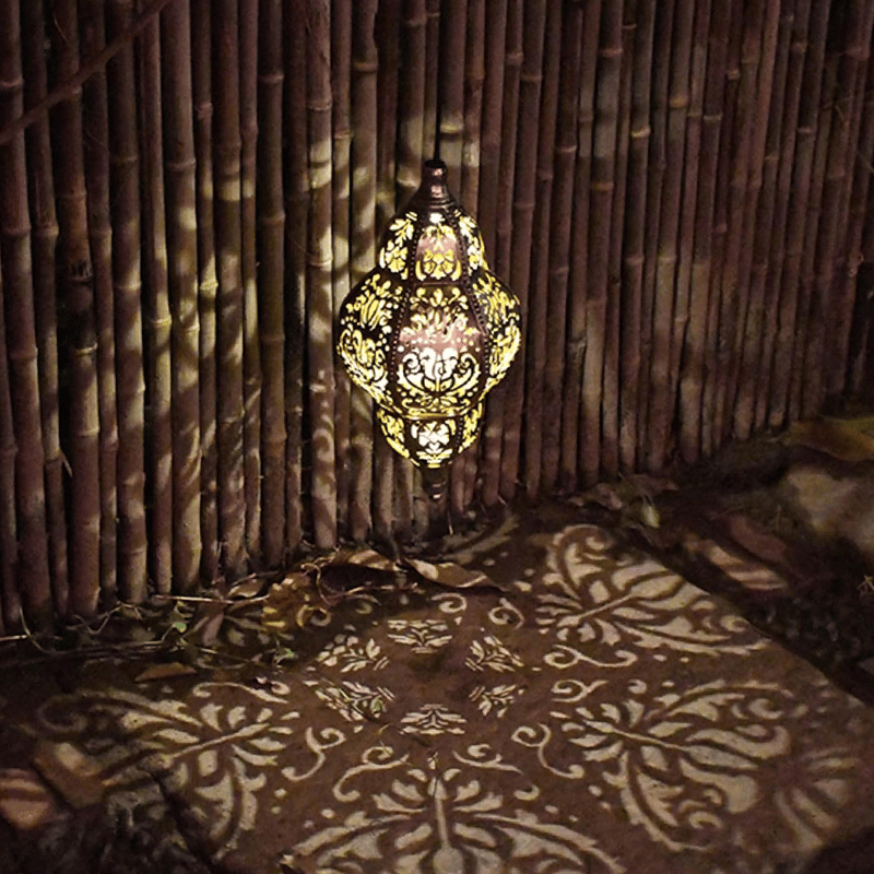Baroque Style Solar Garden Lantern