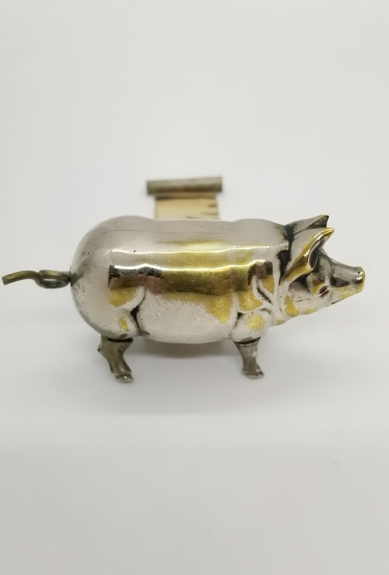 Antique-Inspired Pig Mini Tape Measure