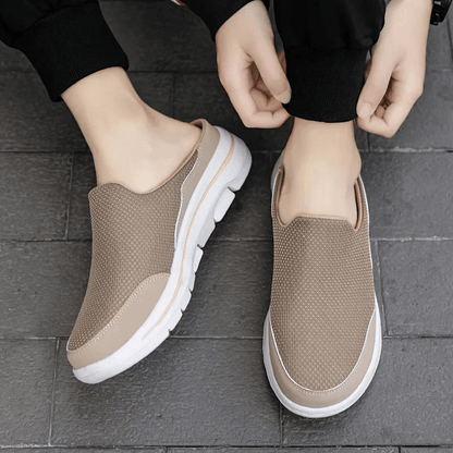 AEROSTEP – Breathable Men's Slippers for Comfort & Freshness