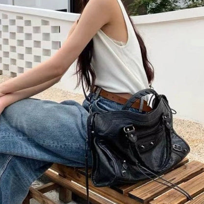 Casual Handbag with Zippers