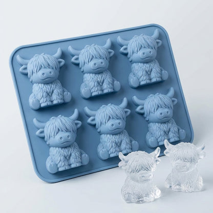Mini Highland Cow/Rabbit Ice Cube Mold – Cute 3D Ice for Drinks, Parties & Gifts