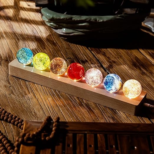 Crystal Lamp with Cosmic Light Effects
