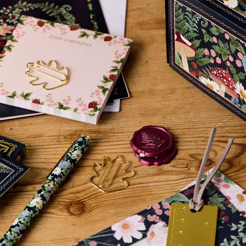 Davy | 24 Days Stationery Countdown | Limited Winter Forest Edition | 24 Surprises | Eco-Friendly