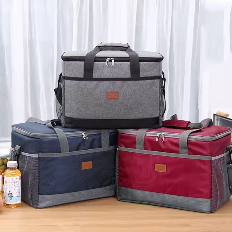 Davy | 33L Waterproof Cooler Bag | Insulated, Spacious & Ideal for Picnics, Beach Days, Hiking and Outdoor Activities