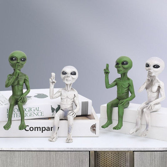 Davy | Resin Alien Figurine for Garden & Outdoor Decor