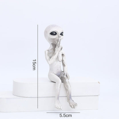 Davy | Resin Alien Figurine for Garden & Outdoor Decor