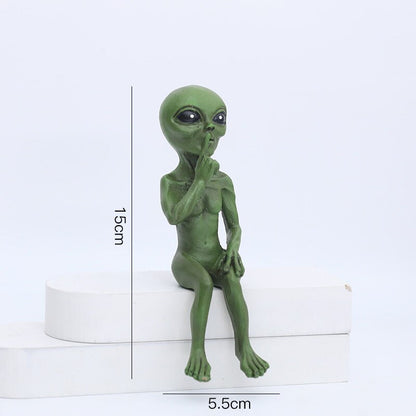 Davy | Resin Alien Figurine for Garden & Outdoor Decor