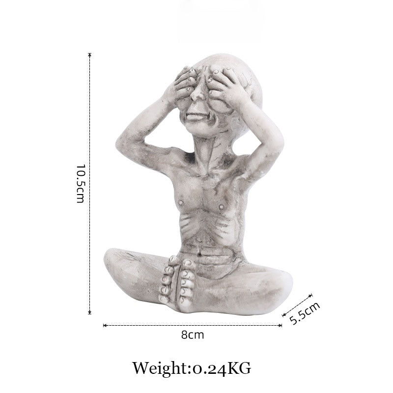 Davy | Resin Alien Figurine for Garden & Outdoor Decor