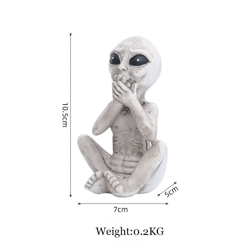 Davy | Resin Alien Figurine for Garden & Outdoor Decor