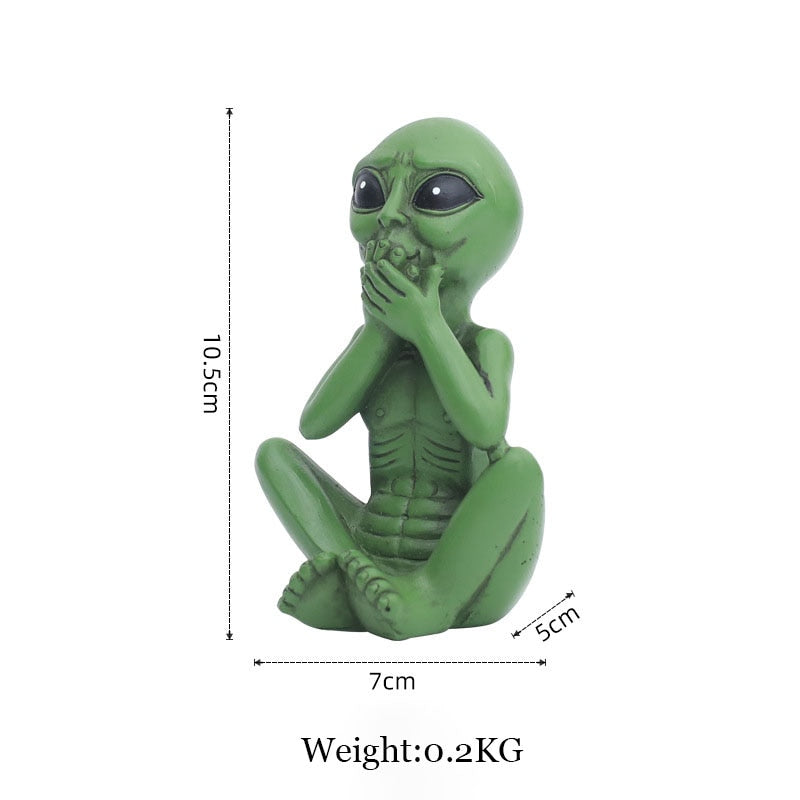 Davy | Resin Alien Figurine for Garden & Outdoor Decor