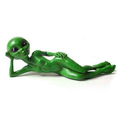 Davy | Resin Alien Figurine for Garden & Outdoor Decor