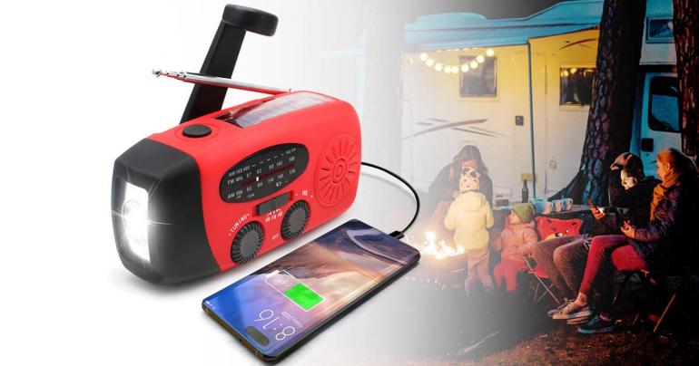 Davy | All-in-One Emergency Radio with Solar Power and Power Bank – Be Prepared Anytime, Anywhere