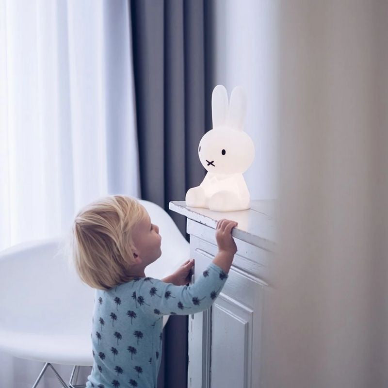 Davy | Rabbit Decorative Figurine | Iconic Character Art