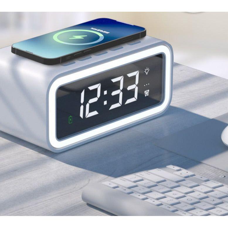 Davy | Digital Alarm Clock with Wireless Charger