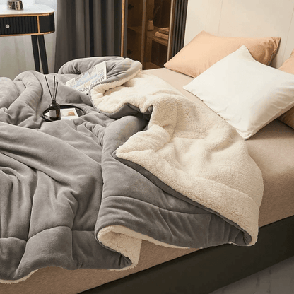 Davy | Plush Fleece Blanket | Cozy Comfort | Various Sizes