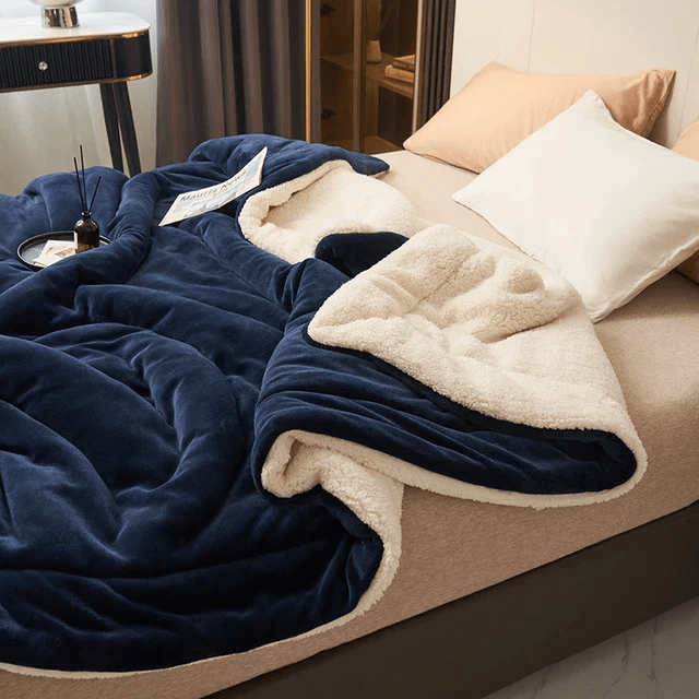 Davy | Plush Fleece Blanket | Cozy Comfort | Various Sizes
