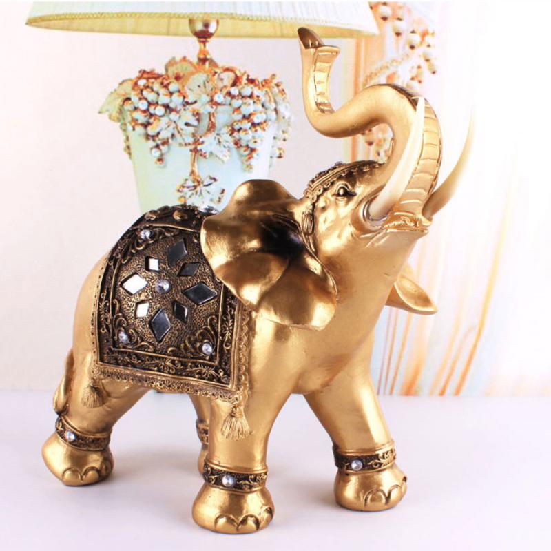 Davy | Golden Elephant Statue