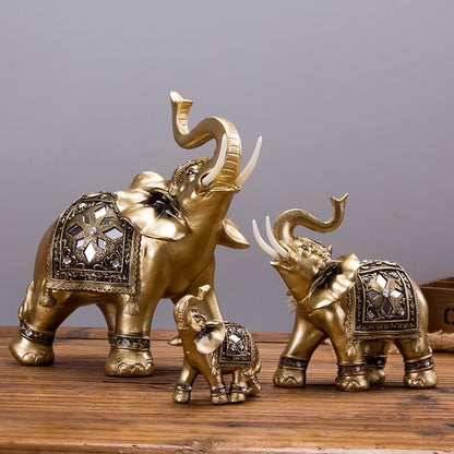 Davy | Golden Elephant Statue