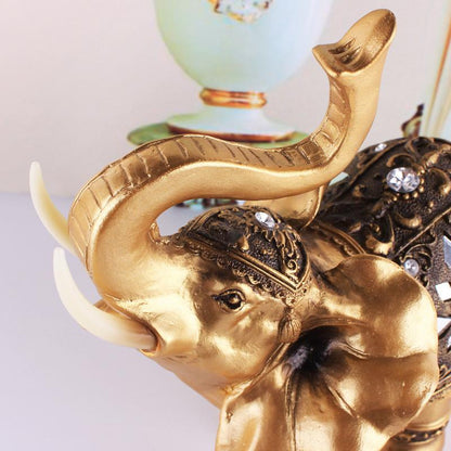 Davy | Golden Elephant Statue
