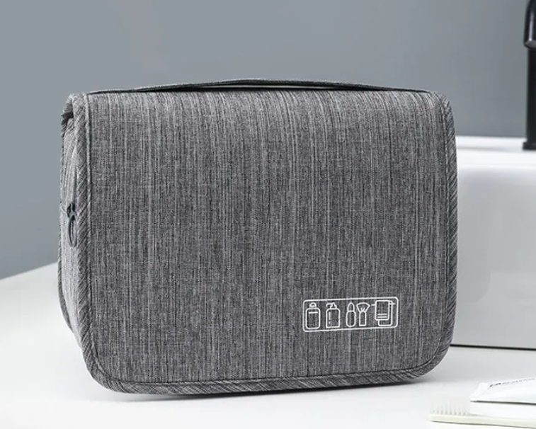 Davy | Hanging Toiletry Bag for Men