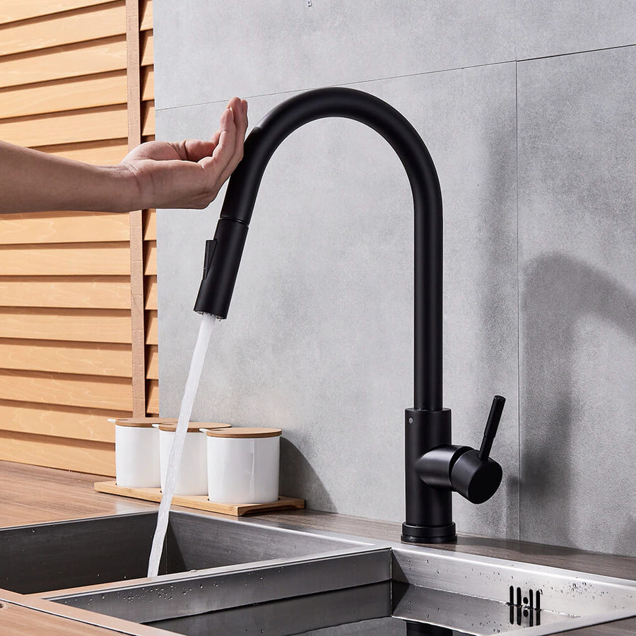 Davy | Kitchen Faucet with Motion Sensor, Pull-Out