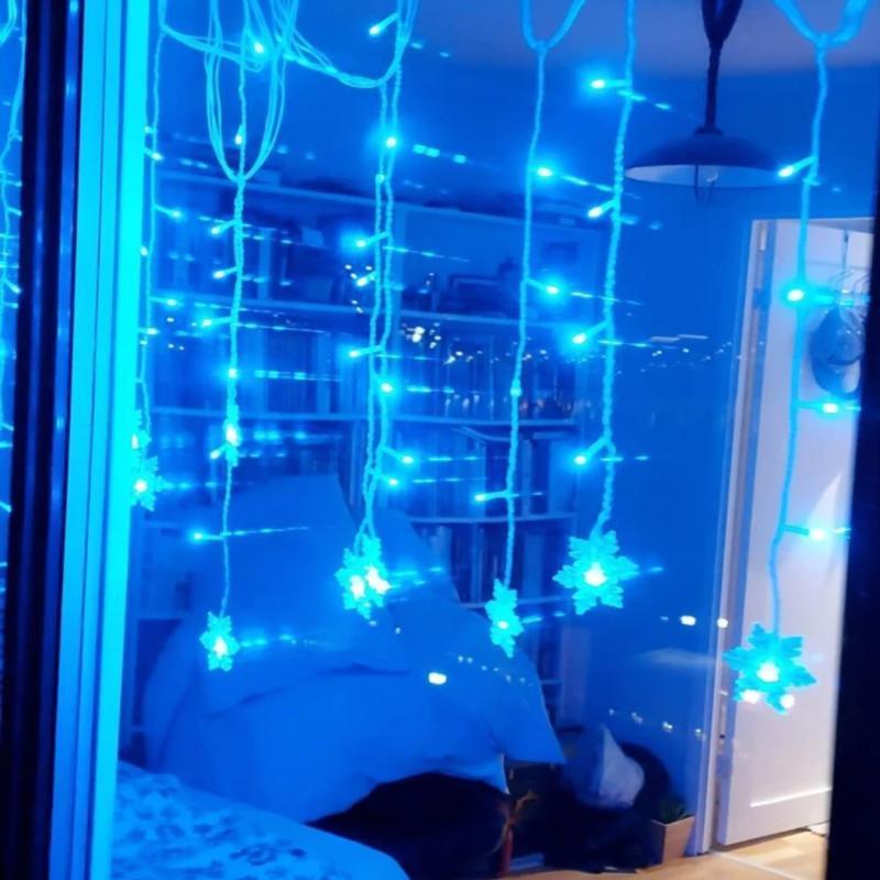 Davy | Snowflake LED Curtain Lights for Any Space
