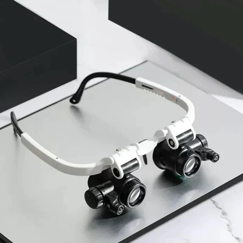 Davy | LED Magnifying Glasses with Adjustable Lenses
