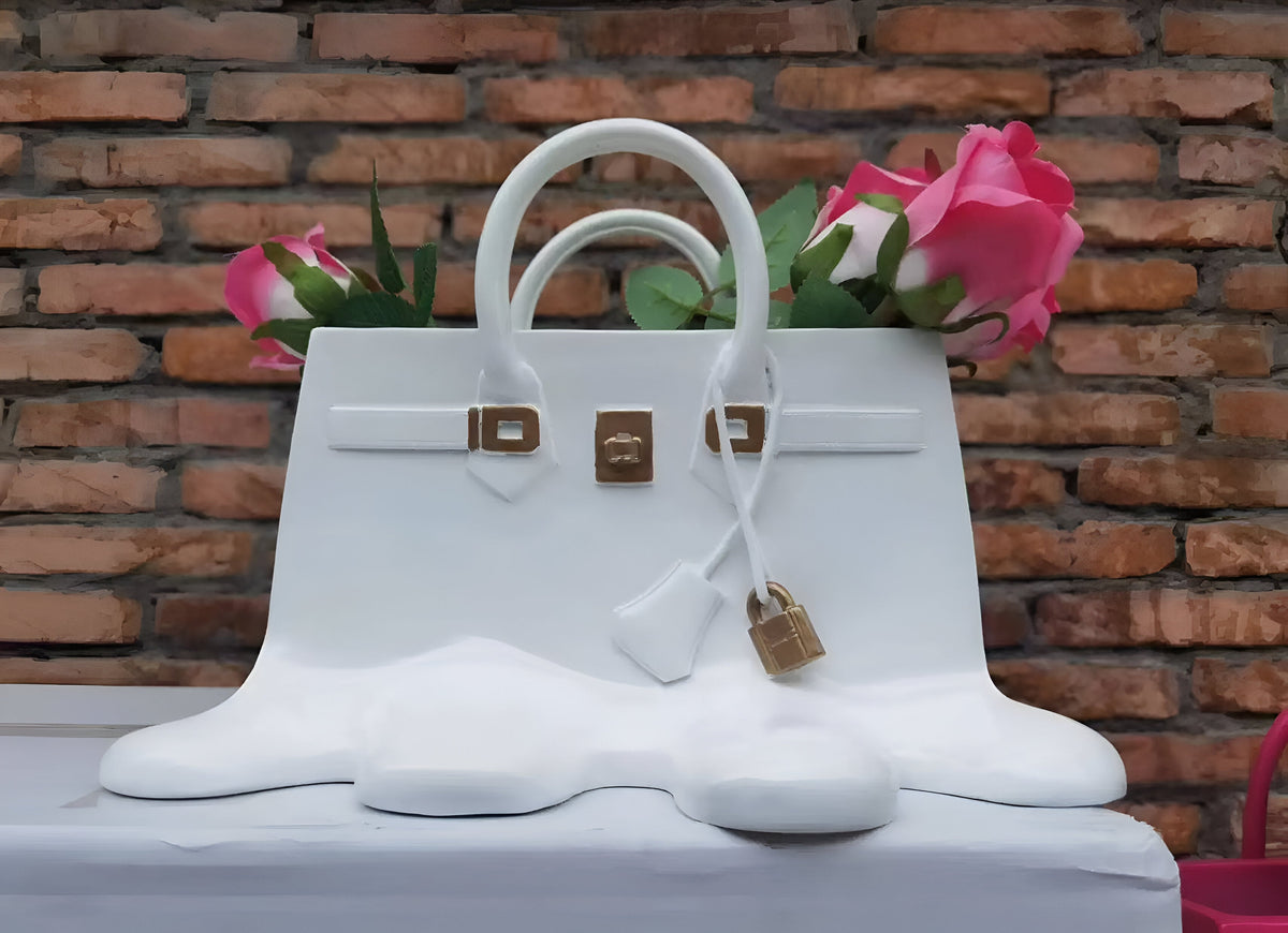 Davy | LuxuPurse Vases - Stylish Flower Bag Vase made of Resin