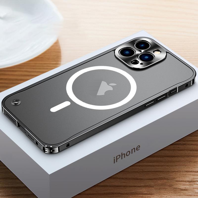 Davy | iPhone Case with Magnetic Ring & Metal Casing
