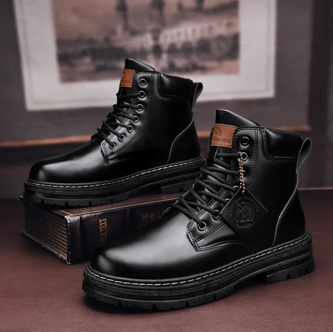 Davy | Men's Lace-Up Leather Boots | Cushioned Footbed | Black