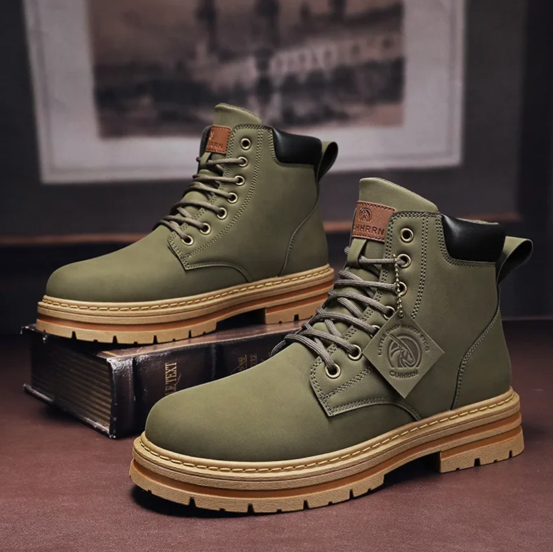 Davy | Men's Lace-Up Leather Boots | Cushioned Footbed | Black