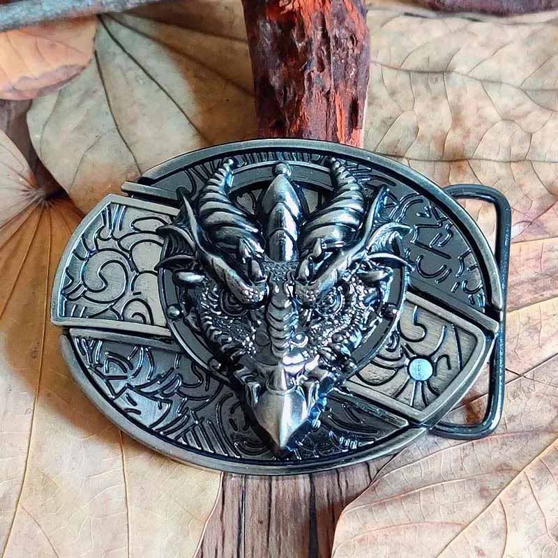 Davy | Oval Bull Skull Belt Buckle with Hidden Tool