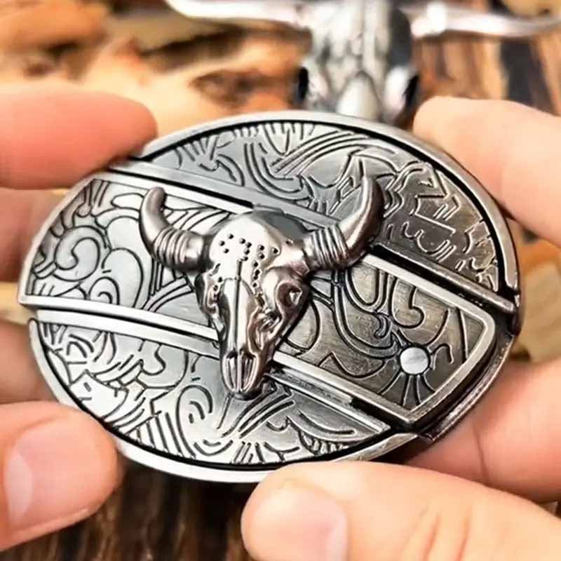 Davy | Oval Bull Skull Belt Buckle with Hidden Tool