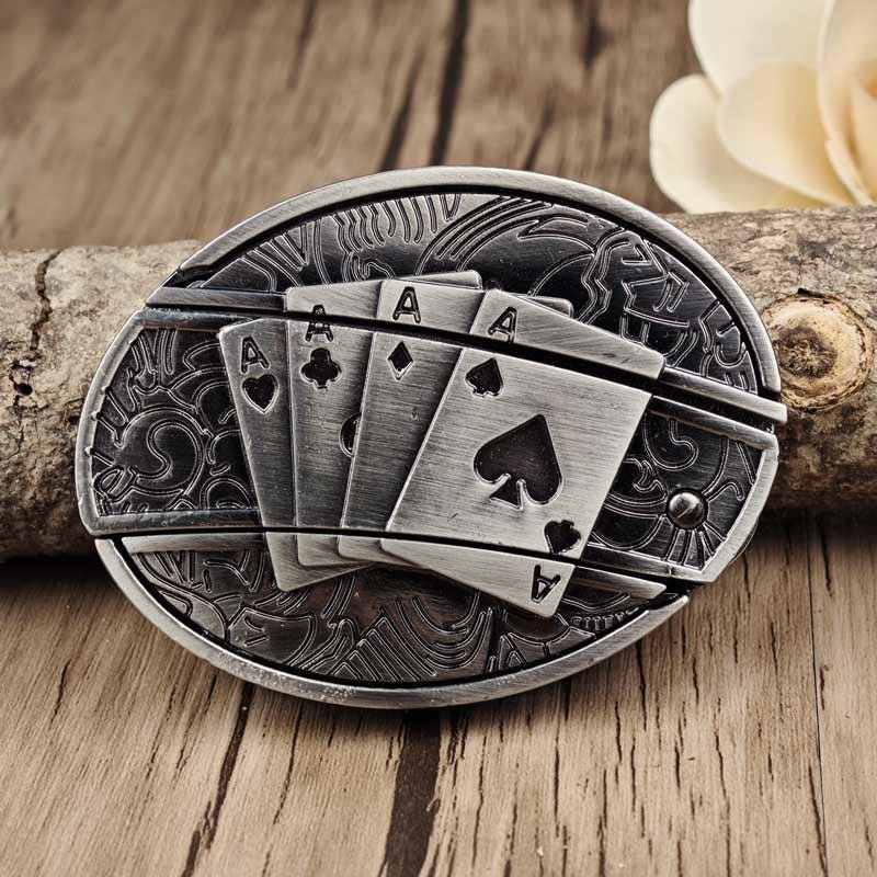 Davy | Oval Bull Skull Belt Buckle with Hidden Tool