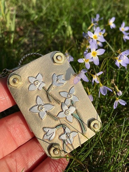 Davy | Mini Flower Press | Compact Botanical Keepsake Maker | Portable Craft Tool