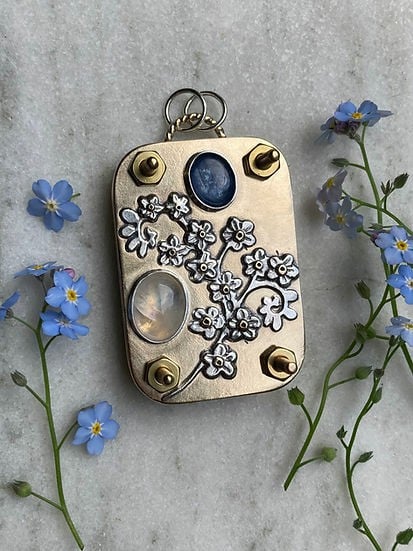 Davy | Mini Flower Press | Compact Botanical Keepsake Maker | Portable Craft Tool
