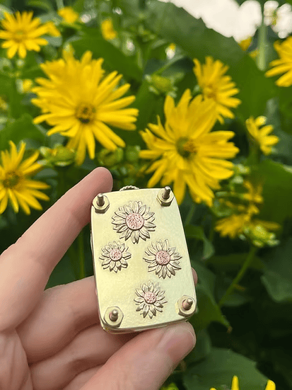 Davy | Mini Flower Press | Compact Botanical Keepsake Maker | Portable Craft Tool