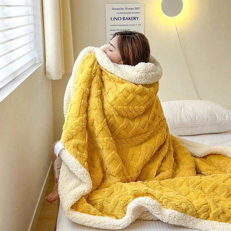 Davy | Textured Plush Throw for Warm Comfort