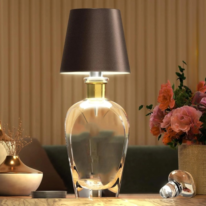 Davy | Portable Bottle Lamp with Touch Control & Dimmable Brightness