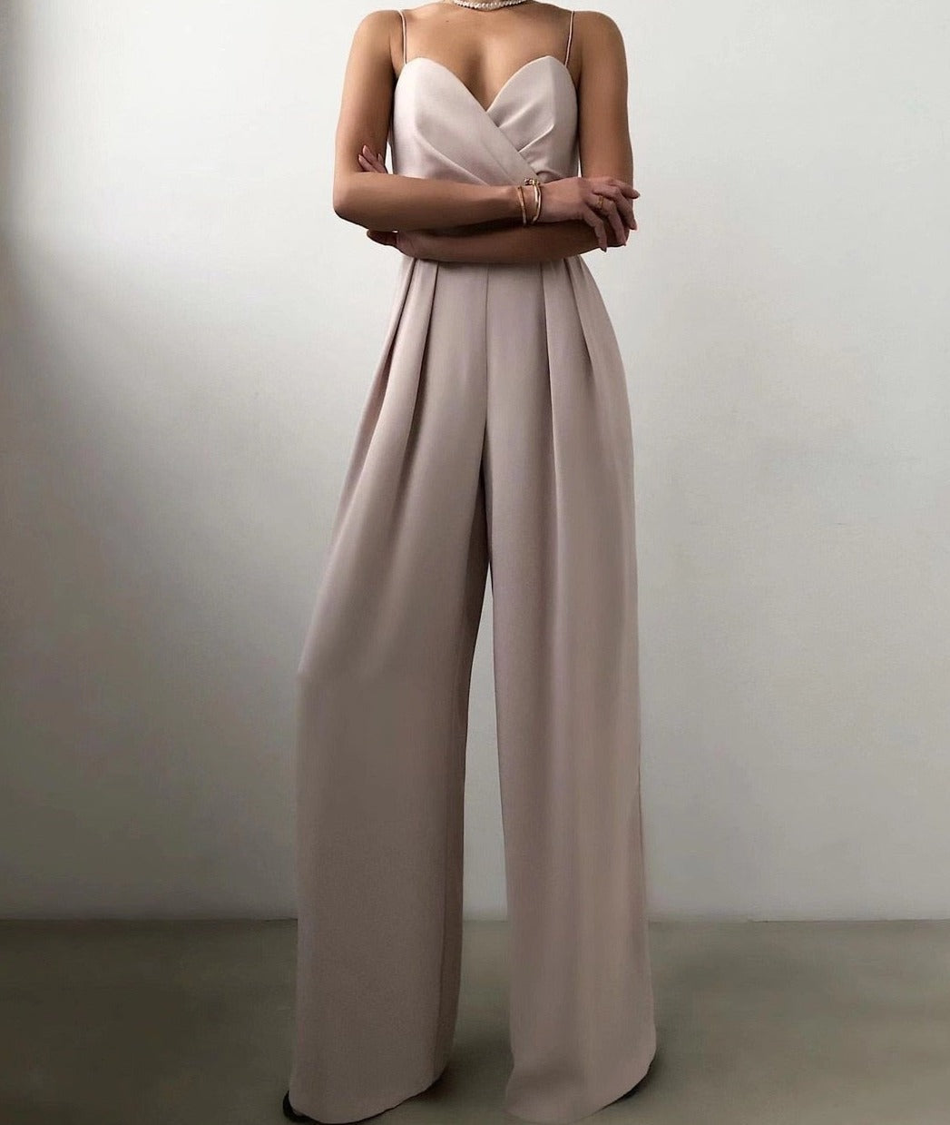 Women's Elegant Wide-Leg Jumpsuit