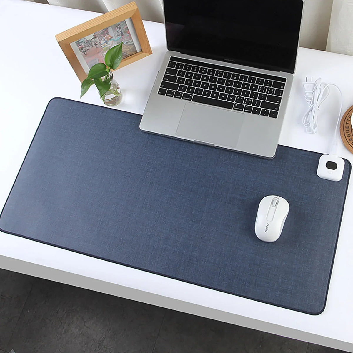 Davy | Adjustable Heated Desk Pad for Enhanced Comfort