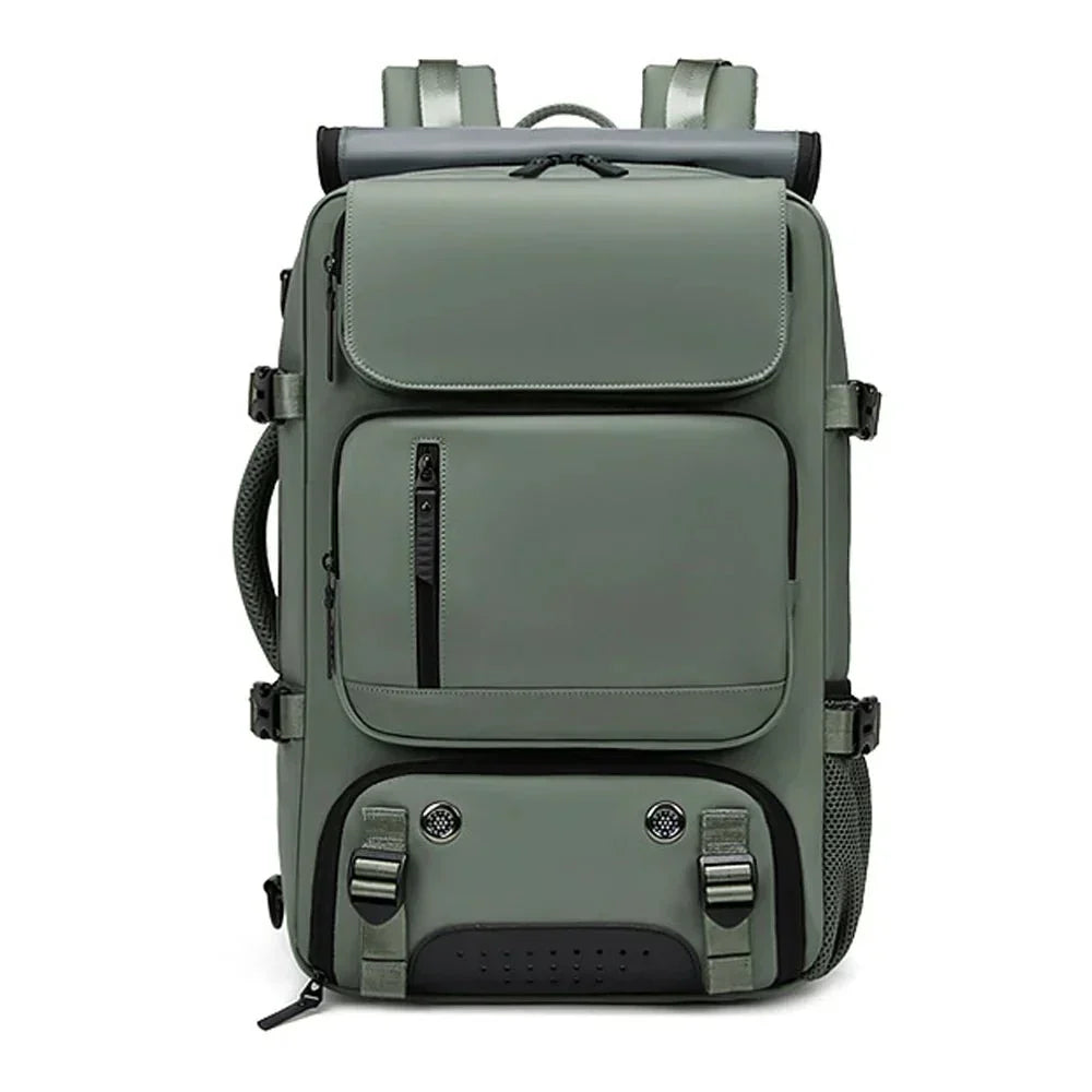 Davy | TRAVELMAX Pack – Large Waterproof Travel Backpack with USB Charging Port