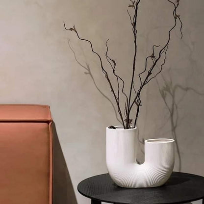 Davy | Curved Ceramic Vase - Modern U-Shape Design