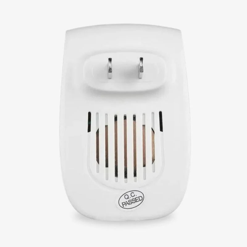 Davy | Ultrasonic Mouse Repeller – Odorless Pest Control Safe for Children & Pets