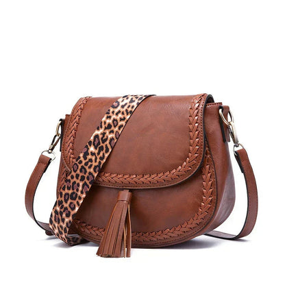 Davy | Women's Crossbody Bag with Tassel Detail