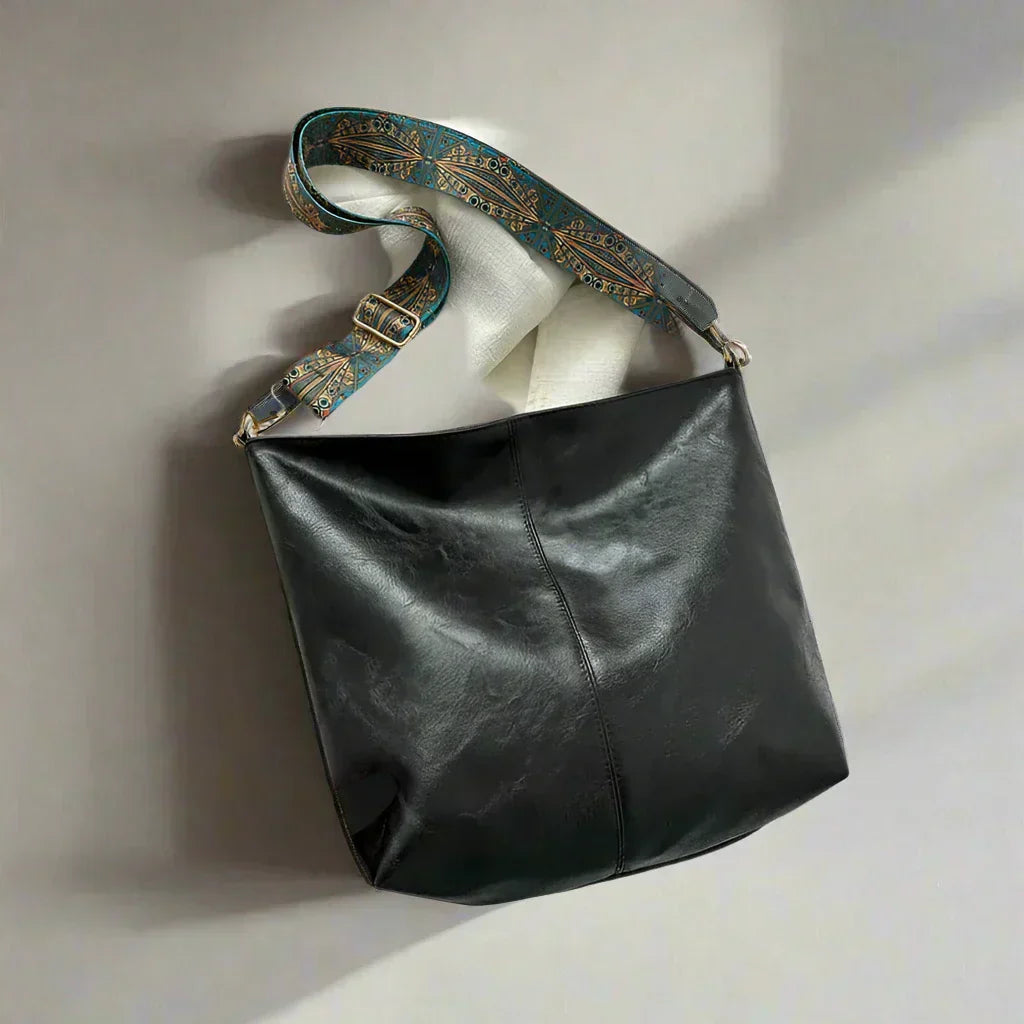 Davy | Women's Hobo Shoulder Bag with Boho Strap