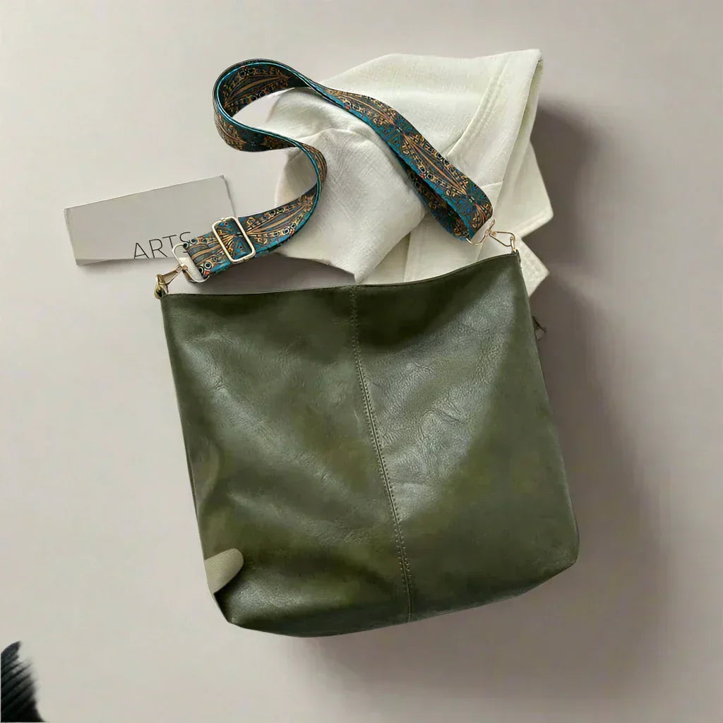 Davy | Women's Hobo Shoulder Bag with Boho Strap