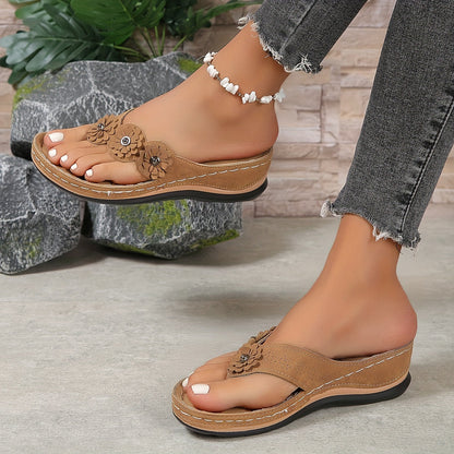 Supportive Flower Flip-Flop Sandals